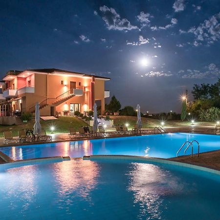 Petrinos Lofos Hotel Mandra  Ngoại thất bức ảnh